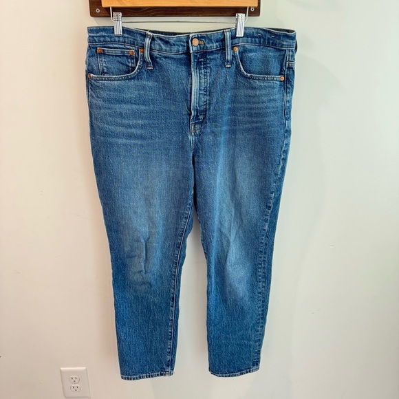 Madewell The Perfect Vintage Jean in Decatur Wash Size 33 - Picture 2 of 7